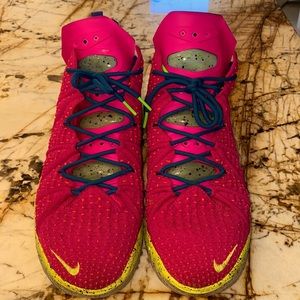 “NIKE LEBRON XVIII” PINK & Blu  Sz:13 MENS (used) GREAT CONDITION